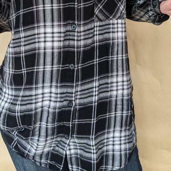 Eddie Bauer flannel, size xl. Black & grey. - Picture 5 of 13